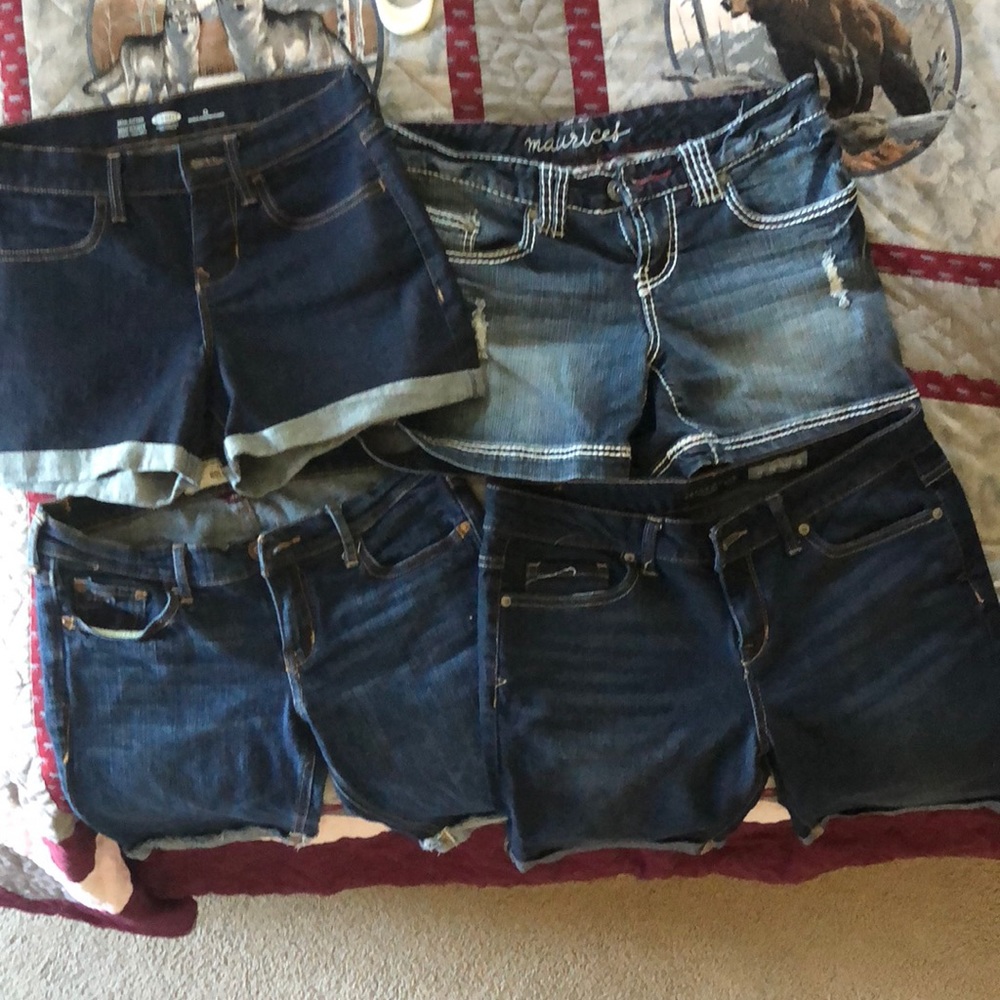 Bundle of shorts - Picture 1 of 5
